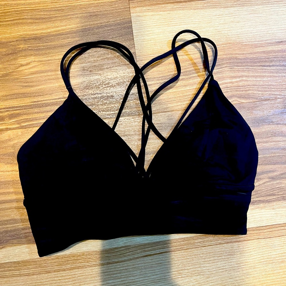 Lululemon sports bra 4